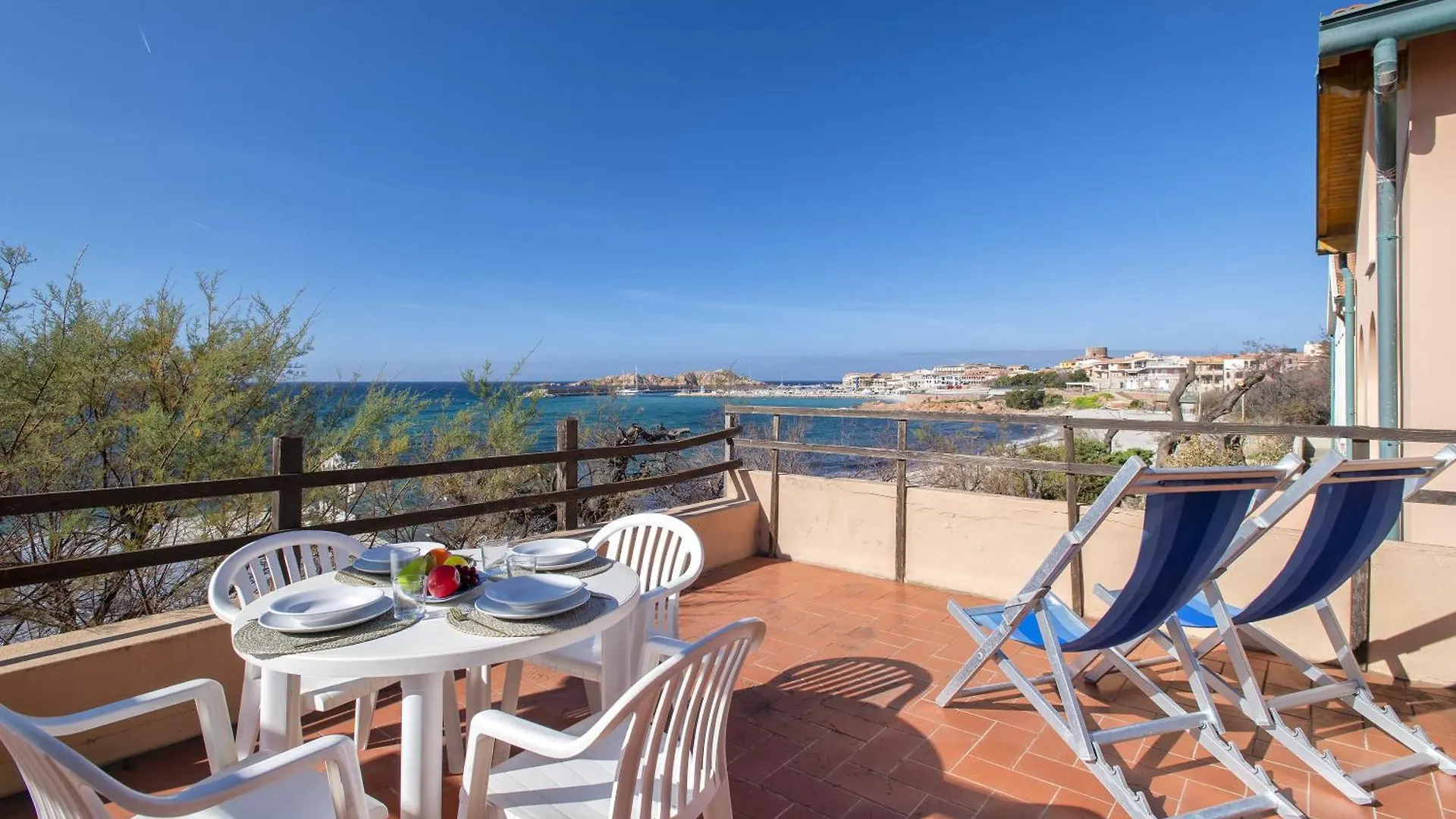 Villa Meridiana Isola Rossa  Isola Rossa (Sassari)